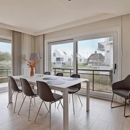 Castelli J0002 P J02